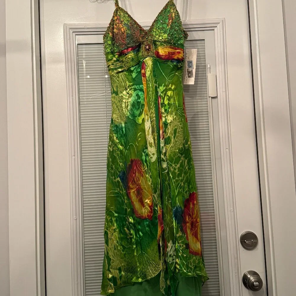 Sue Wong Nocturne Dress 6 4 Evening Cocktail Beaded #5 Green Designer Silk Midi Sue Wong Nocturne Dress 6 4 Evening Cocktail Beaded #5 Green Designer Silk Midi